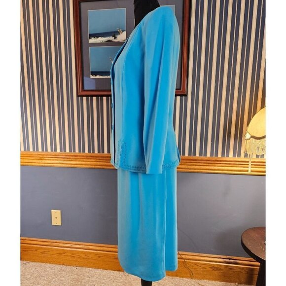 M.X.I. Vintage Blue 100% Silk Skirt Suit Set Size 10 - Picture 4 of 9